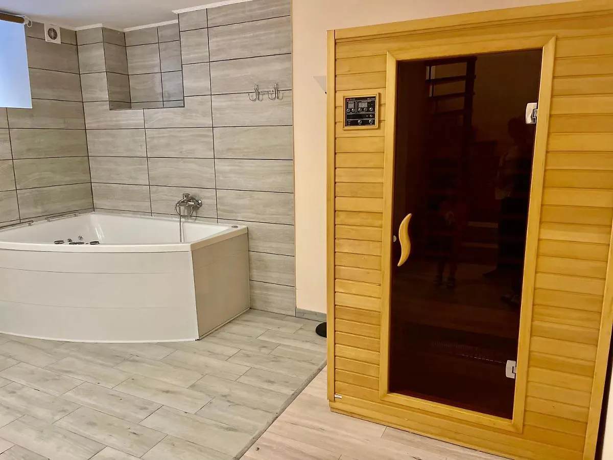 Lejlighed Chaplin Hotel Lviv Ukraine