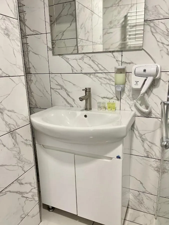 Chaplin Hotel Lviv Lejlighed